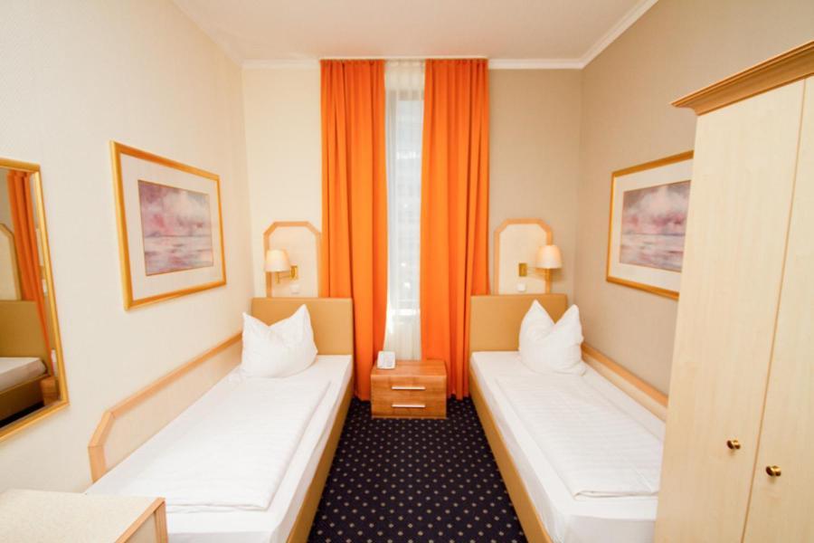 Hotel Tourist 프랑크푸르트 객실 사진